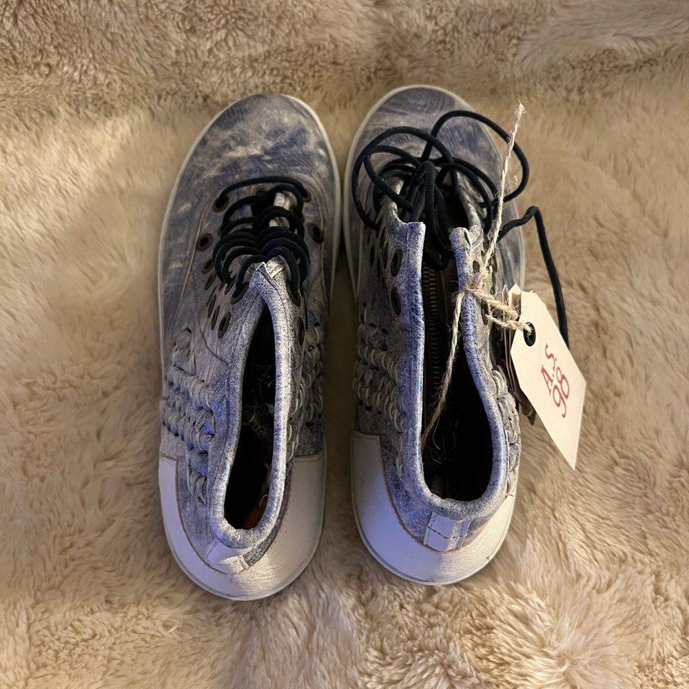 A.S.98 RARE! Women’s Brand New w/ Box Leather Hightop Booties Euro 40 Ice Blue - Picture 4 of 7